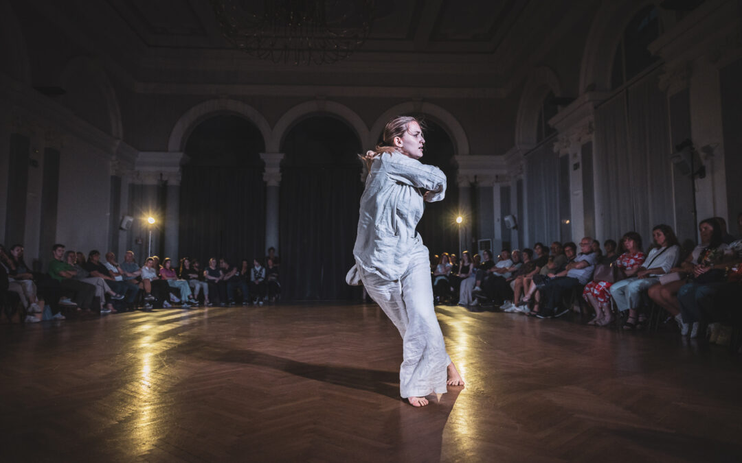 Open class – Danza moderna contemporanea